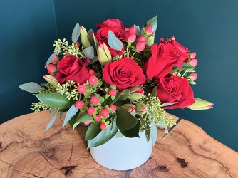 Berry in Love from Metropolitan Plant & Flower Exchange, local NJ florist