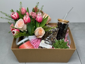 Mother's Day Gift Box from Metropolitan Plant & Flower Exchange, local NJ florist