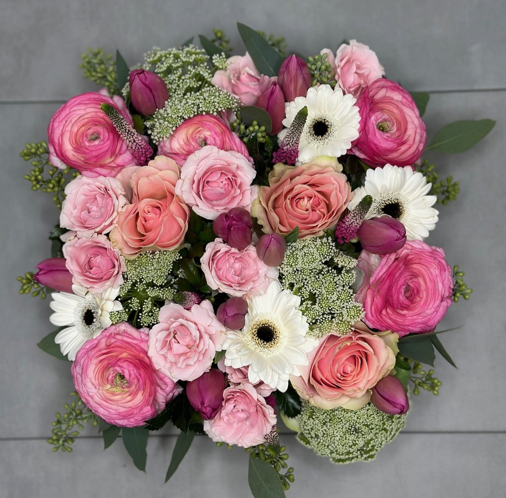 Spring Crate from Metropolitan Plant & Flower Exchange, local NJ florist