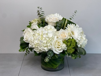Timeless Whites from Metropolitan Plant & Flower Exchange, local NJ florist